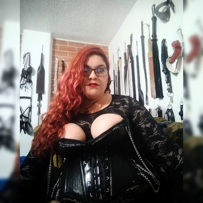 Performer MistressPerver247 Photo 6