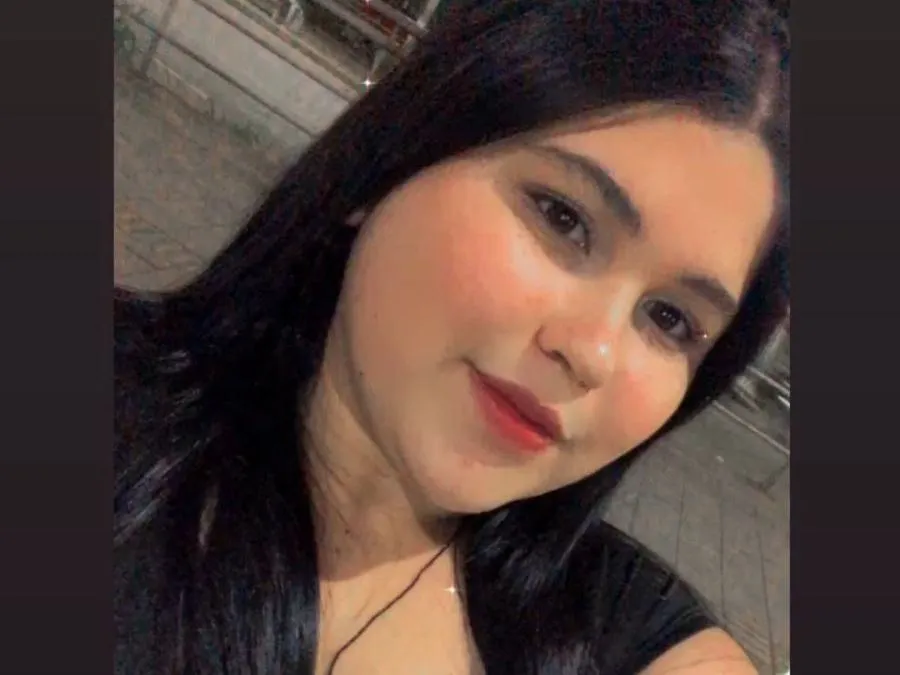 juliet23xxx profilbild på webbkameramodell