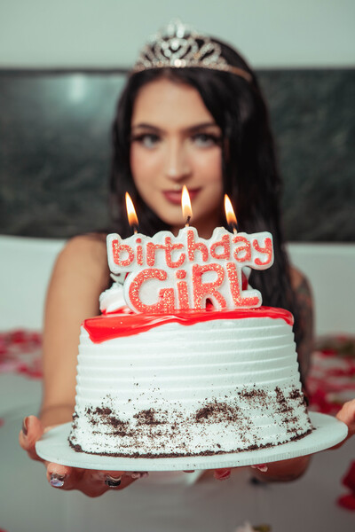 Intérprete NikkiLaurentt Foto 6