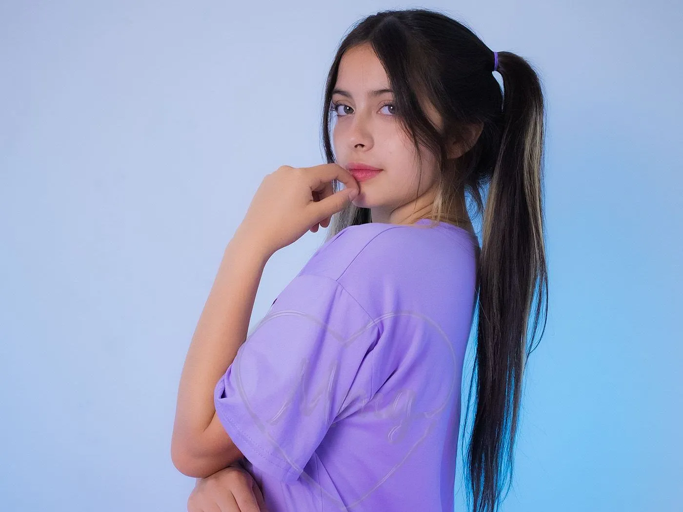 Imagen de perfil de modelo de cámara web de GinniWeasley