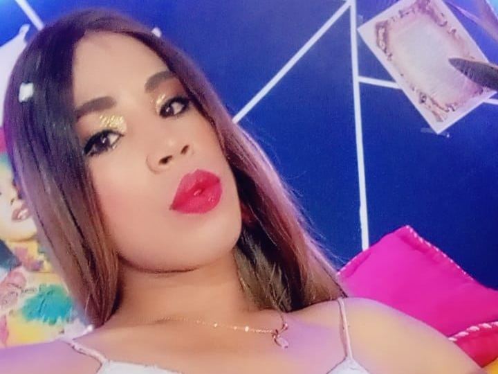 SofiaTrianaa profilbild på webbkameramodell