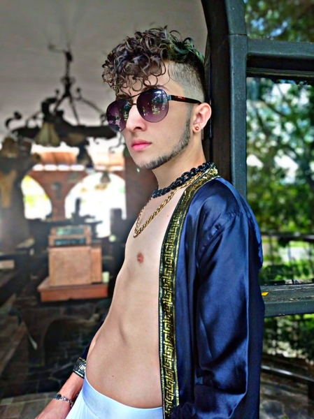 Performer AsherBaddy Photo 8