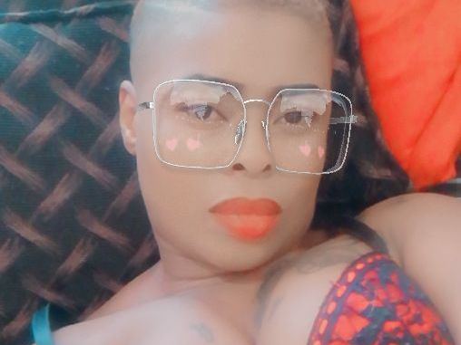 Imagen de perfil de modelo de cámara web de Thabooty42