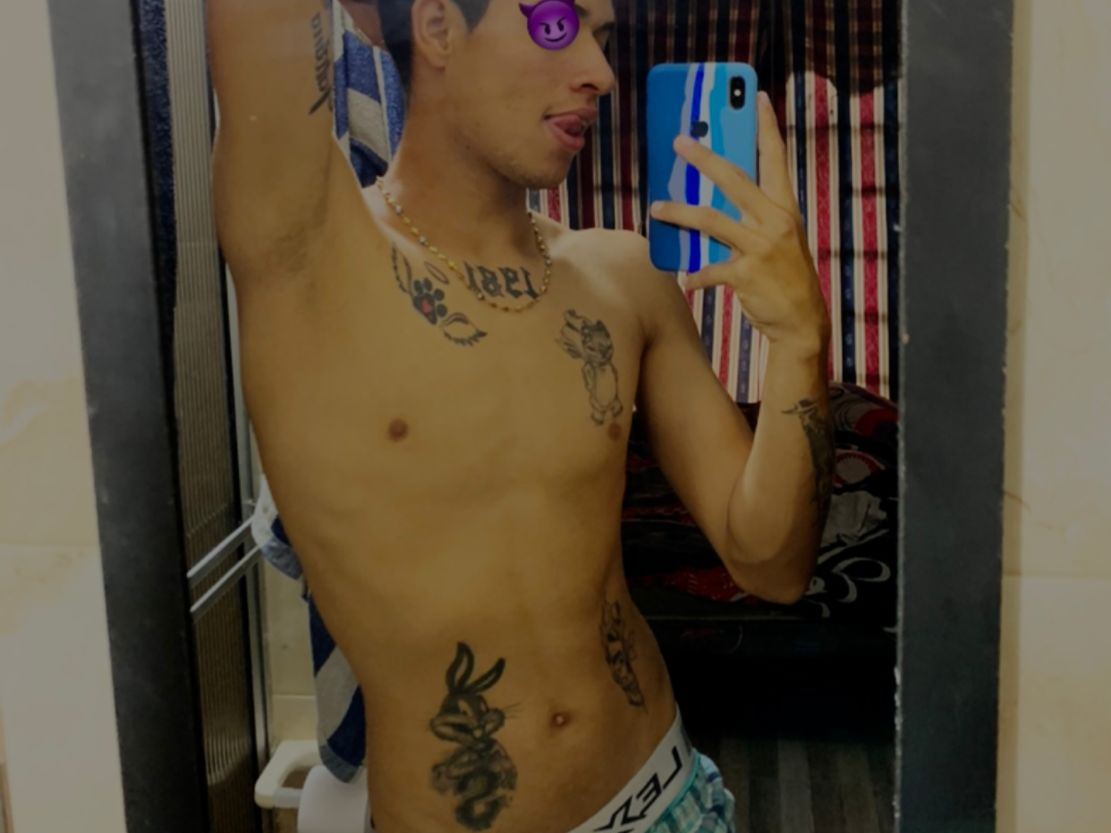 Foto de perfil de modelo de webcam de smithtatto18cm 