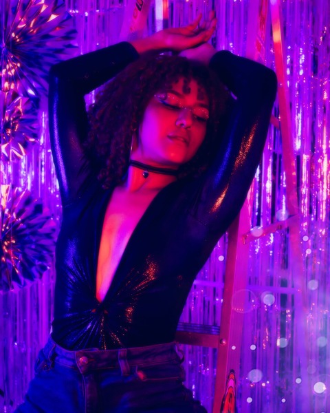 Performer kenndallScott Photo 1