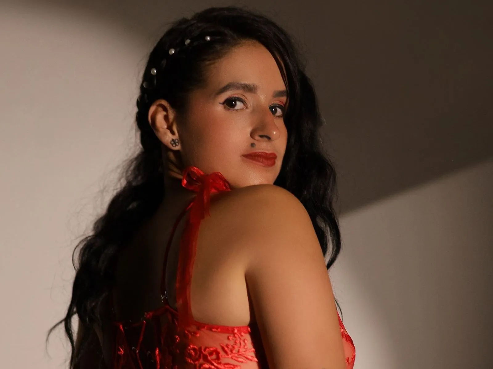 Tiifanymiller profielfoto van cam model