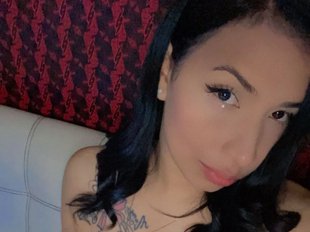 Imagen de perfil de modelo de cámara web de AlanaSantini