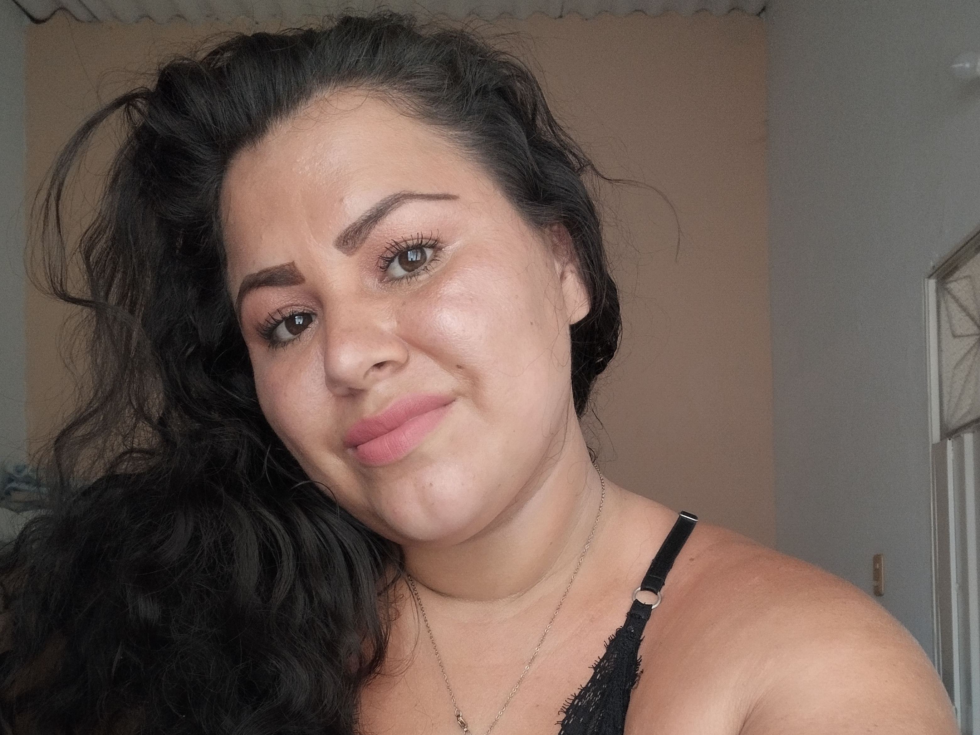 Image de profil du modèle de webcam LilianReyes
