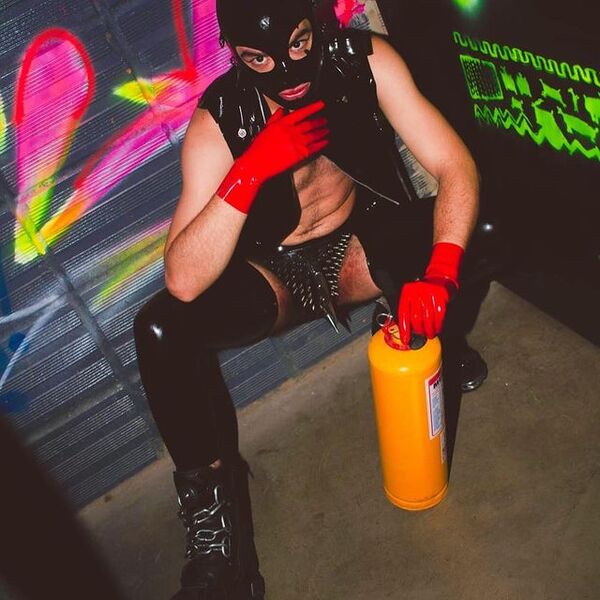 Performer jacobspit Photo 9