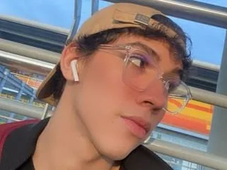 Image de profil du modèle de webcam NicholasGreen