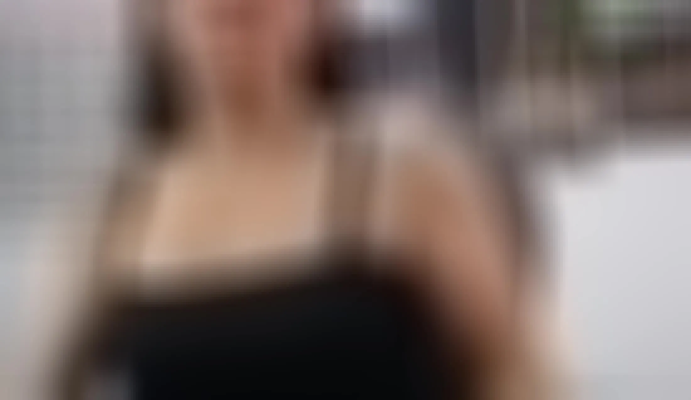 Interprete AliceHornygh Video 2