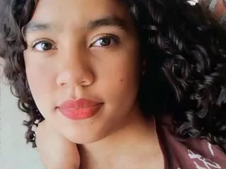 Image de profil du modèle de webcam Lauradani