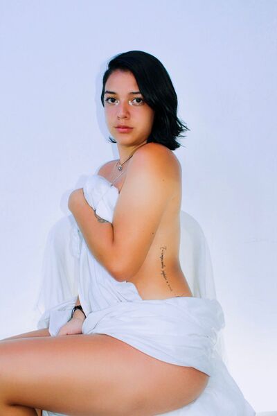 Artist KeyshaAndMateo Foto 3