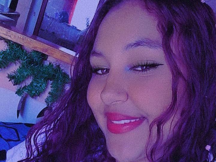 DeniseMendez profilbild på webbkameramodell