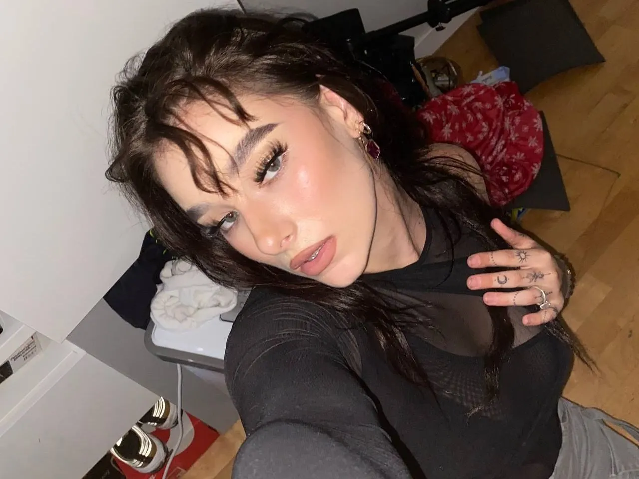 LouiseeCambelll cam model profile picture