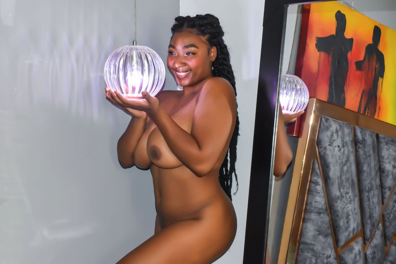 Interprete HannahRed Foto 10