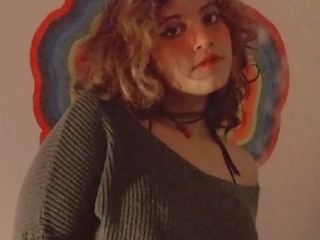 AllyBenitez profilbild på webbkameramodell