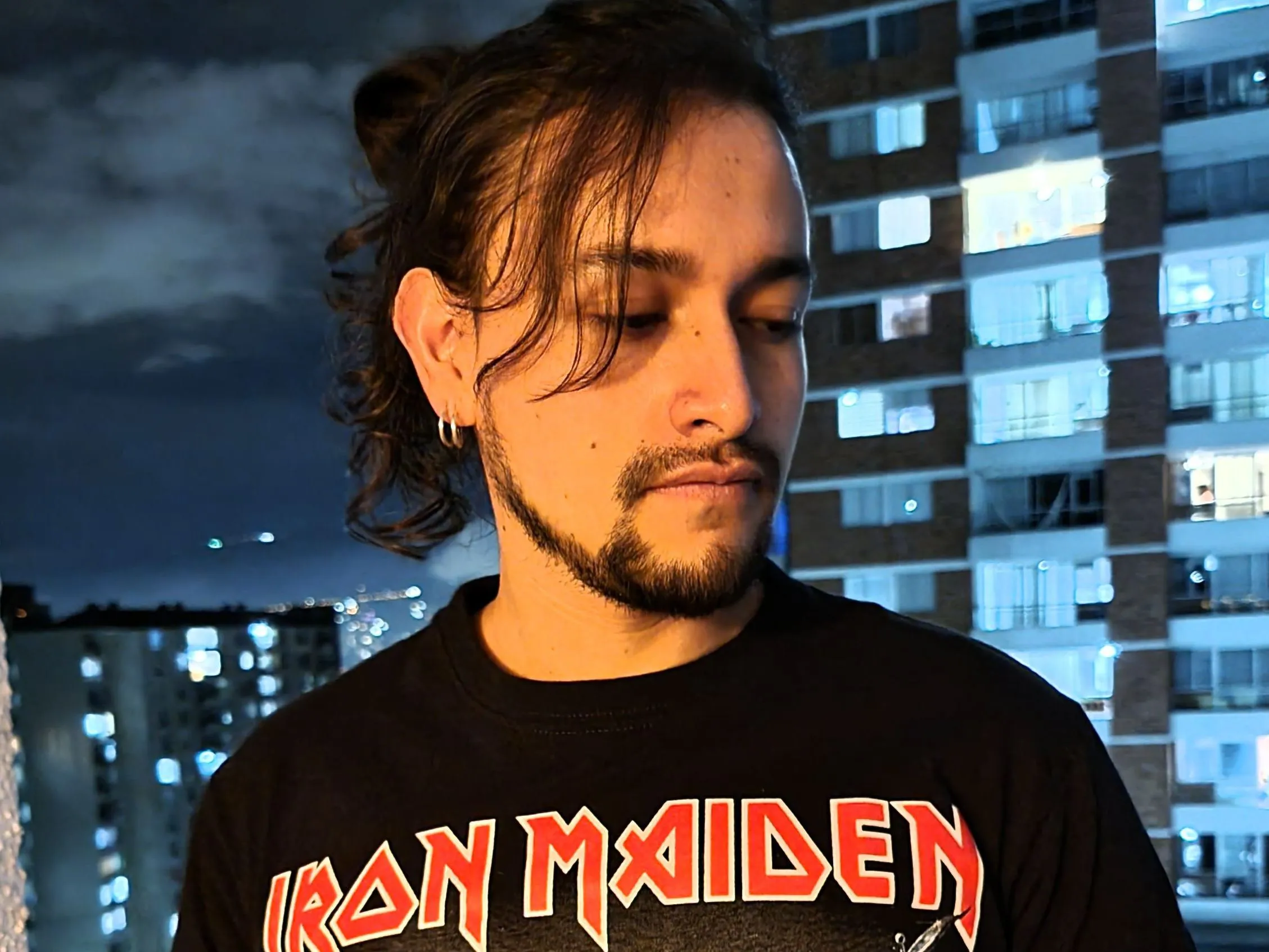 Image de profil du modèle de webcam thomasrold