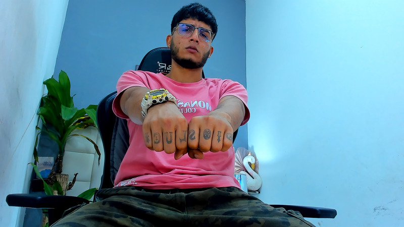 Darsteller Luciferhottdirty Foto 2