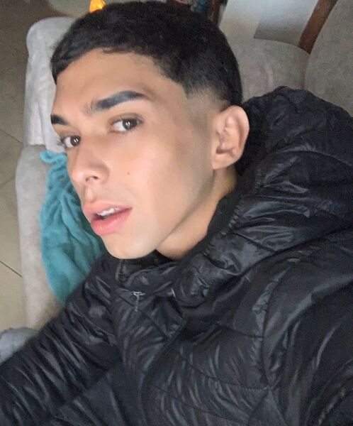 Performer AngeloPetit Photo 2