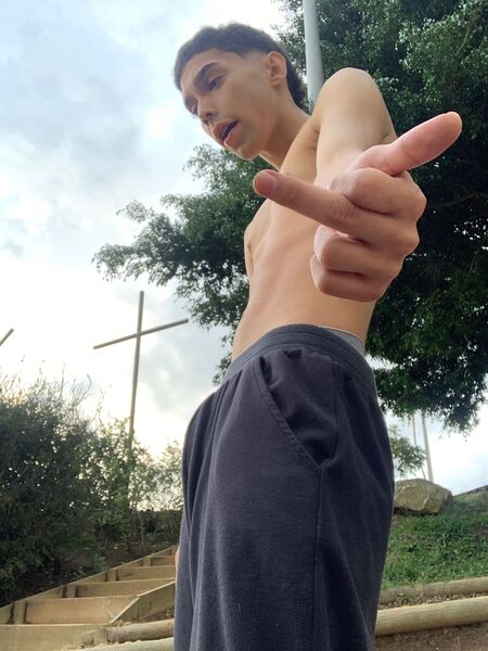 Performer AngeloPetit Photo 4