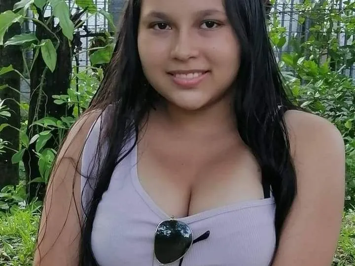 PrettyStuden immagine del profilo del modello di cam