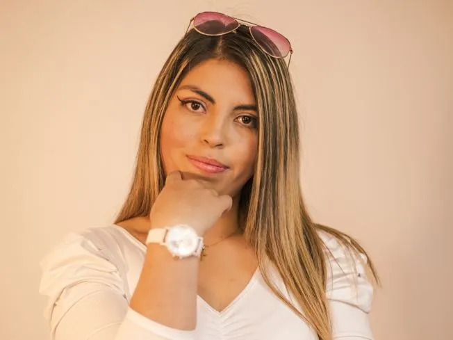 Foto de perfil de modelo de webcam de MartinaSantanaa