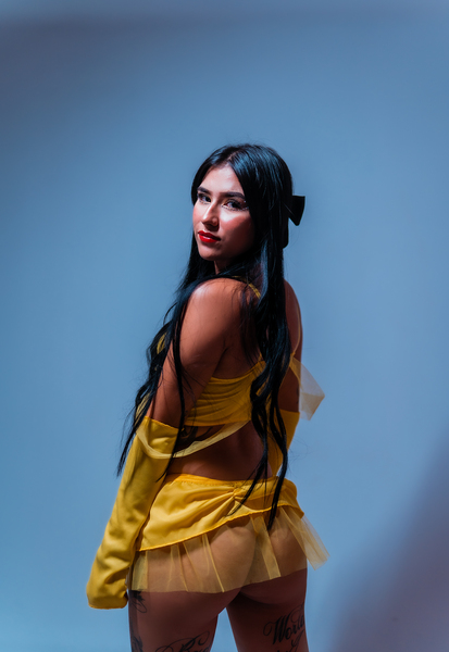 Performer TanaMystic Photo 3