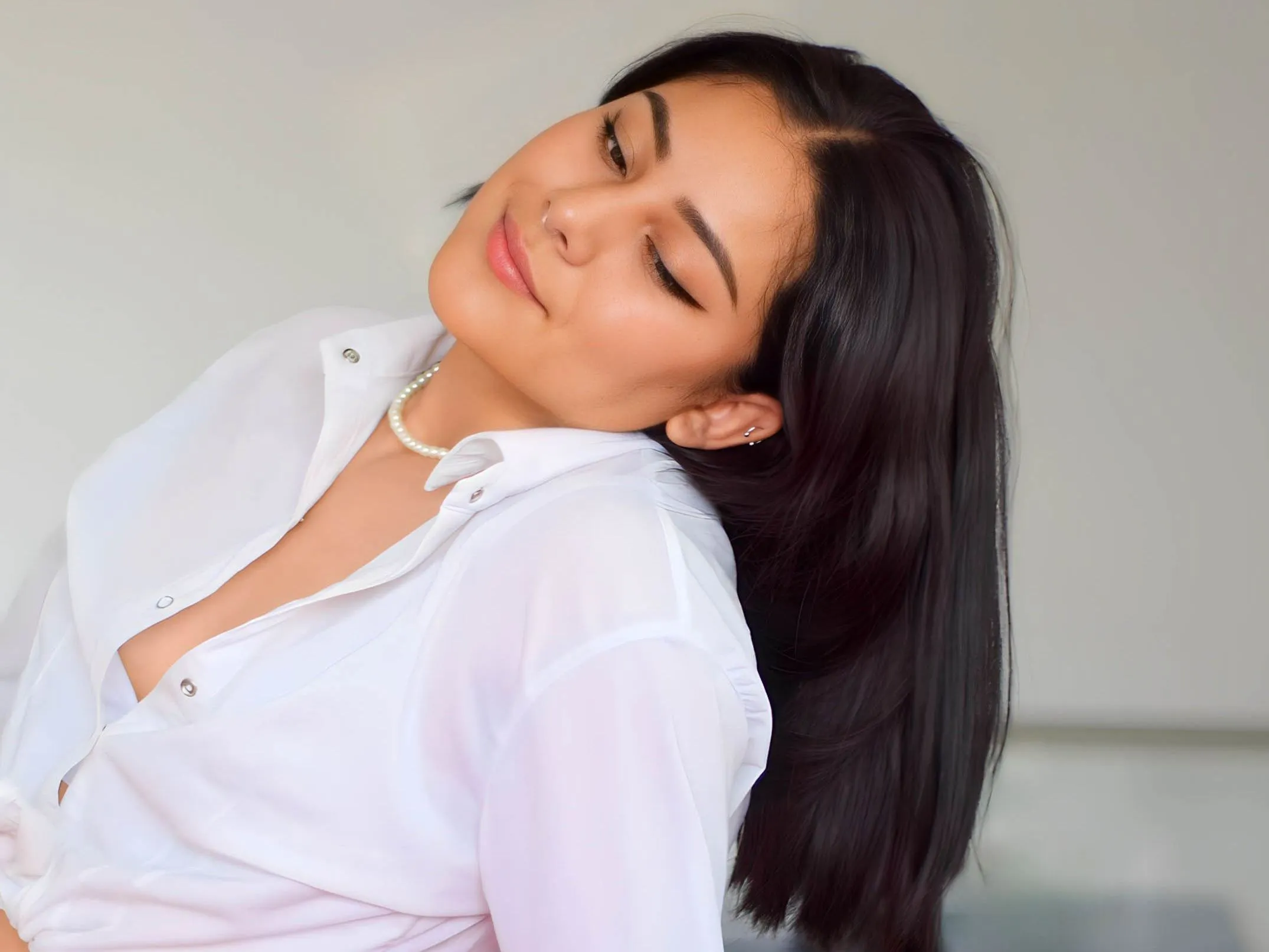 Imagen de perfil de modelo de cámara web de SaraMartinez69