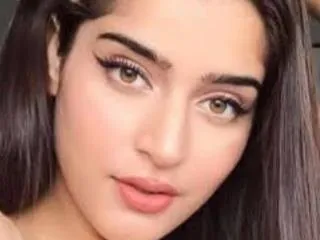 Lovelygunjan profilbild på webbkameramodell