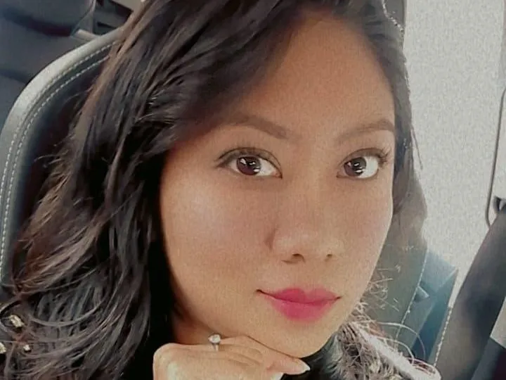 MiaLovely27 profilbild på webbkameramodell