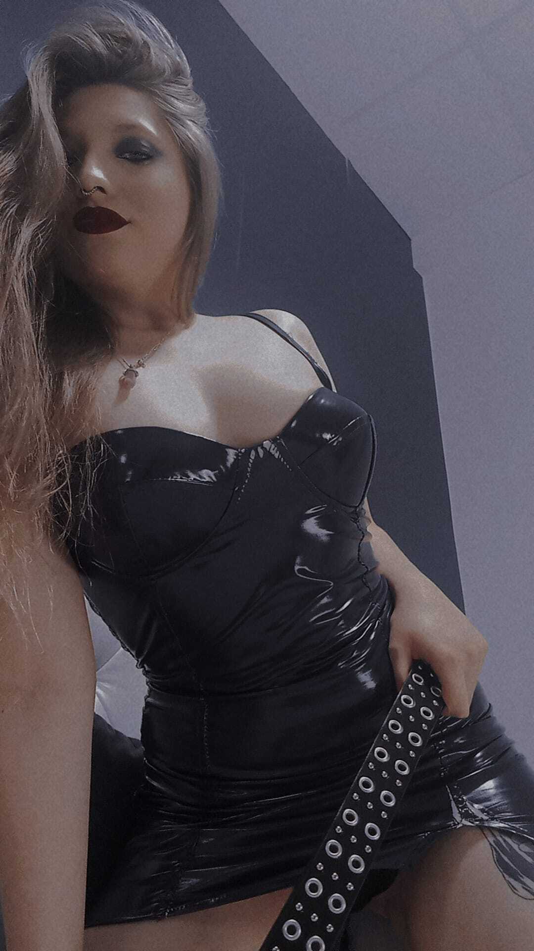 Artiest ArielBurn Foto 8