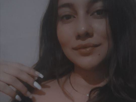 Danielacardona immagine del profilo del modello di cam