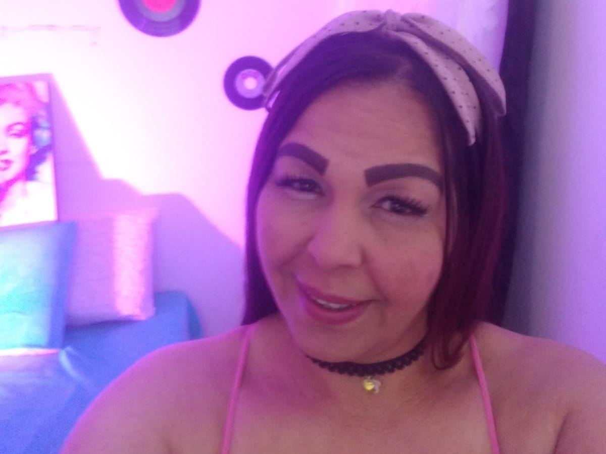 Profilbilde av bigboobsbella webkamera modell