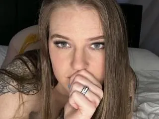 DinaDare profilbild på webbkameramodell