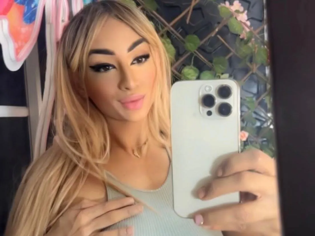 missscaroline immagine del profilo del modello di cam