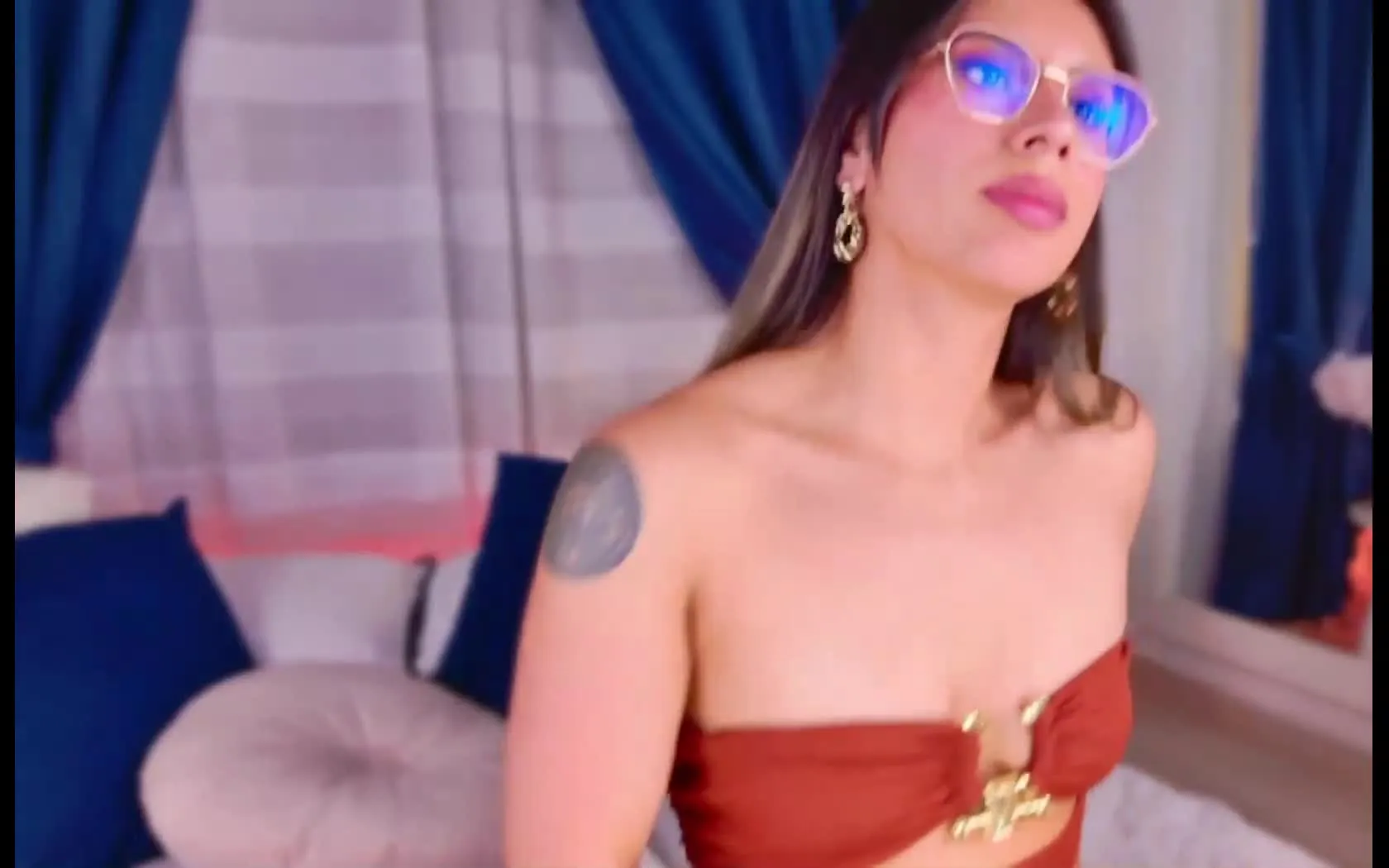 Performer FernandaMontreal Video 1