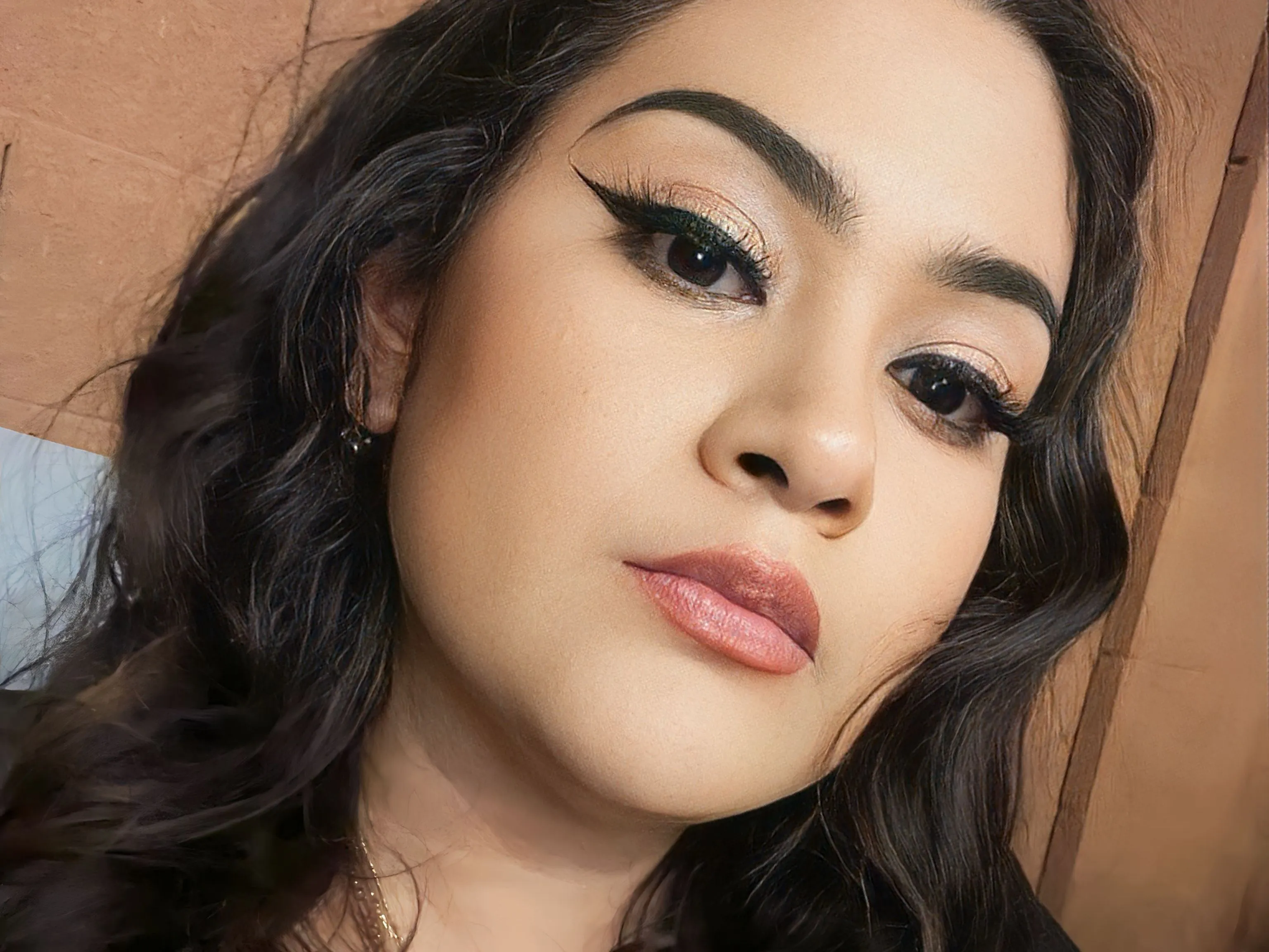 GinaTheG cam model profile picture