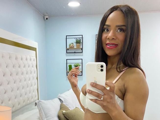 Foto de perfil de modelo de webcam de CharlotteRichards