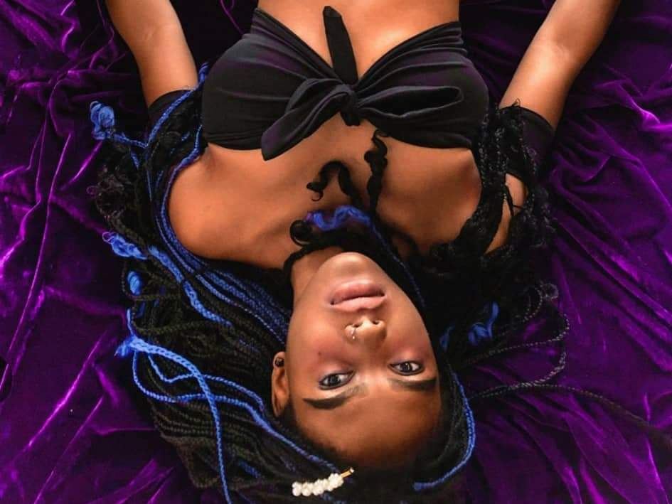 SophieHillss immagine del profilo del modello di cam