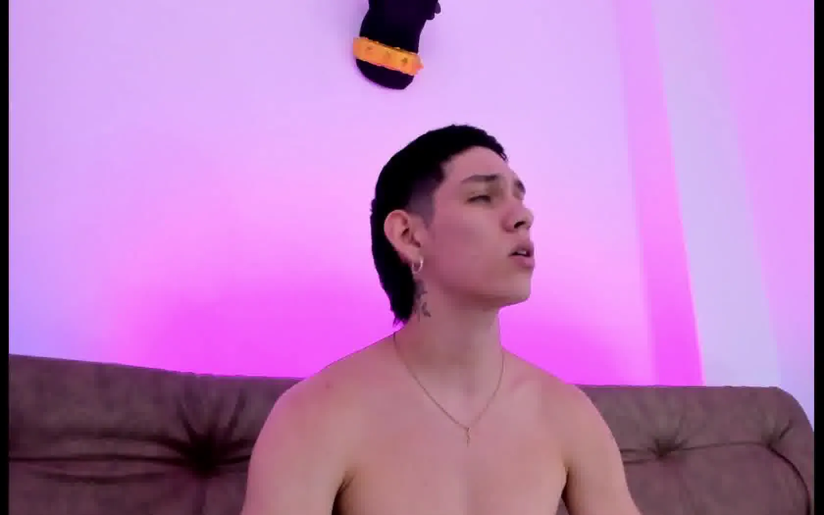 Artist charlieedaviss Video 1