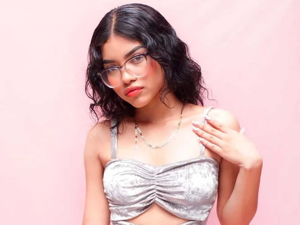 Foto de perfil de modelo de webcam de SolStar