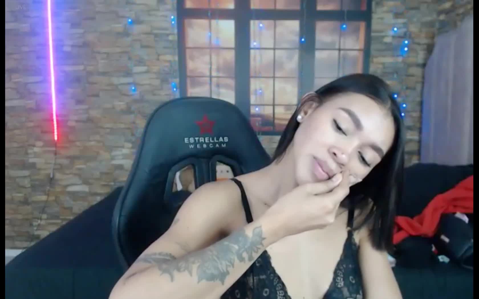 Artist Liiaaxuee19 Video 1