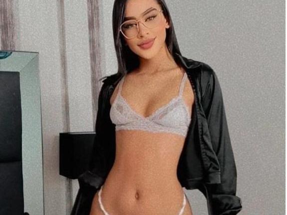 Foto de perfil de modelo de webcam de sophi4gomez