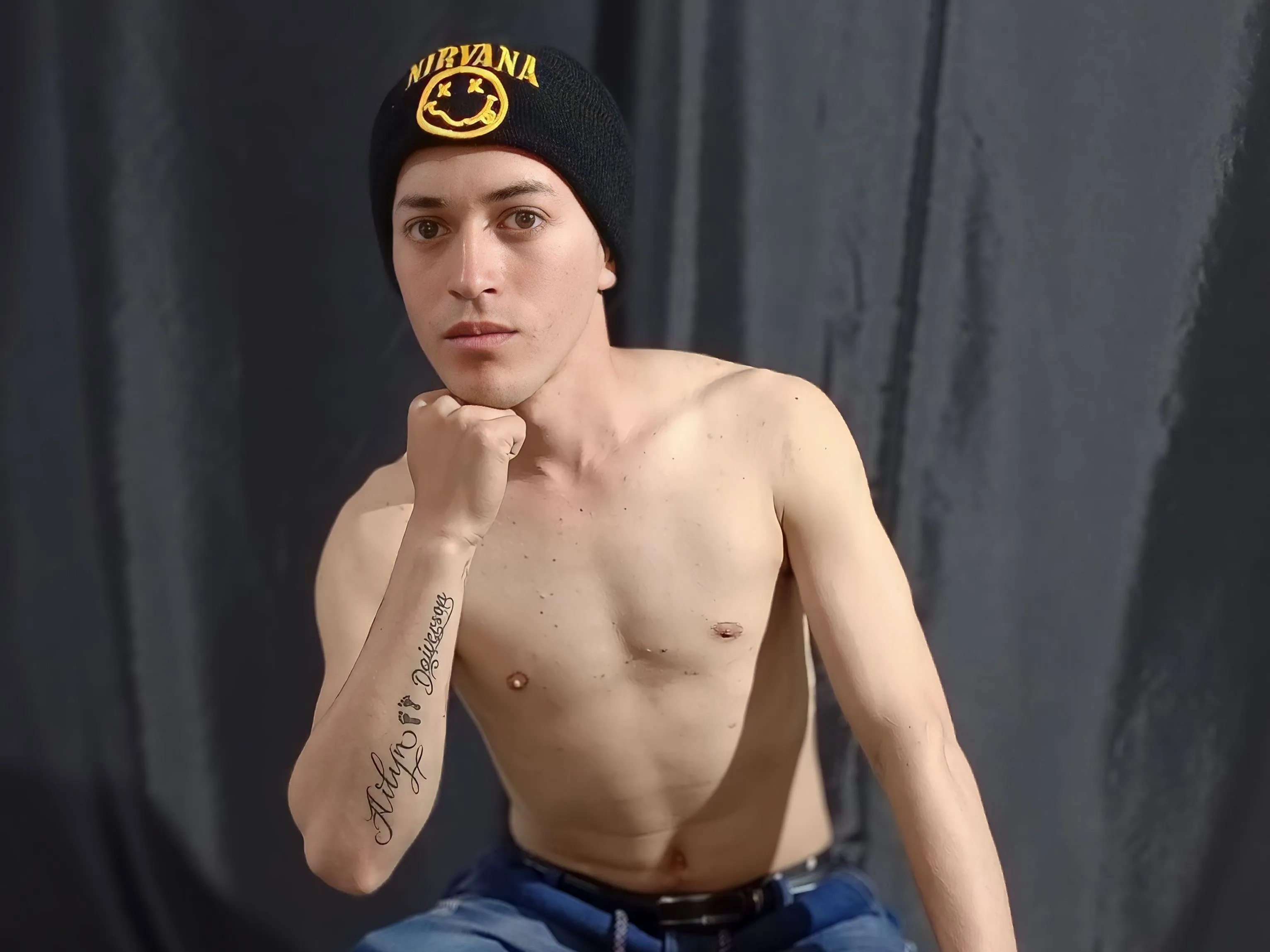 Rasechot profielfoto van cam model