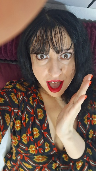 Performer EVYITA Photo 3