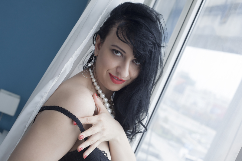 Performer EVYITA Photo 11