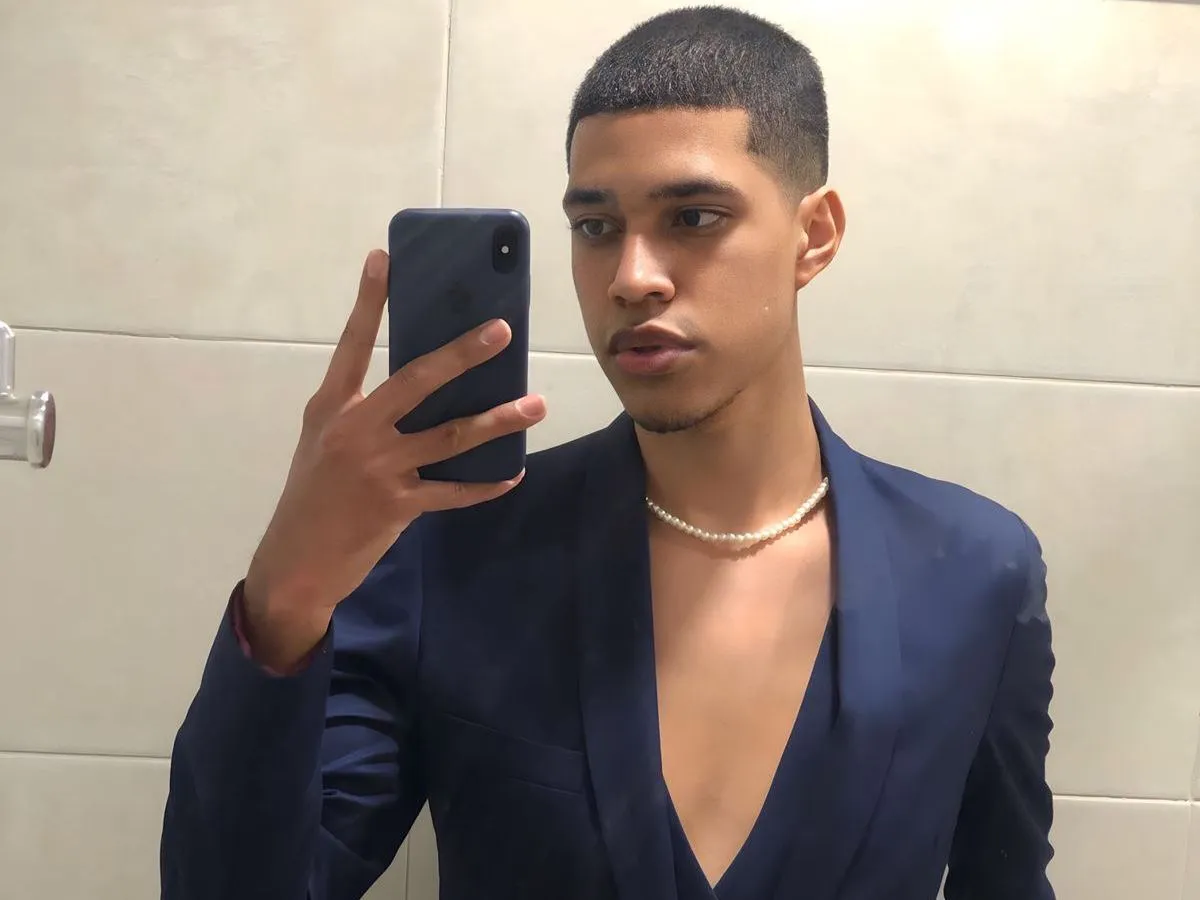 Imagen de perfil de modelo de cámara web de Chrisexocty20