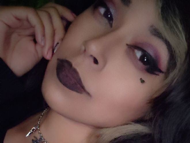 JinxyBuu profilbild på webbkameramodell