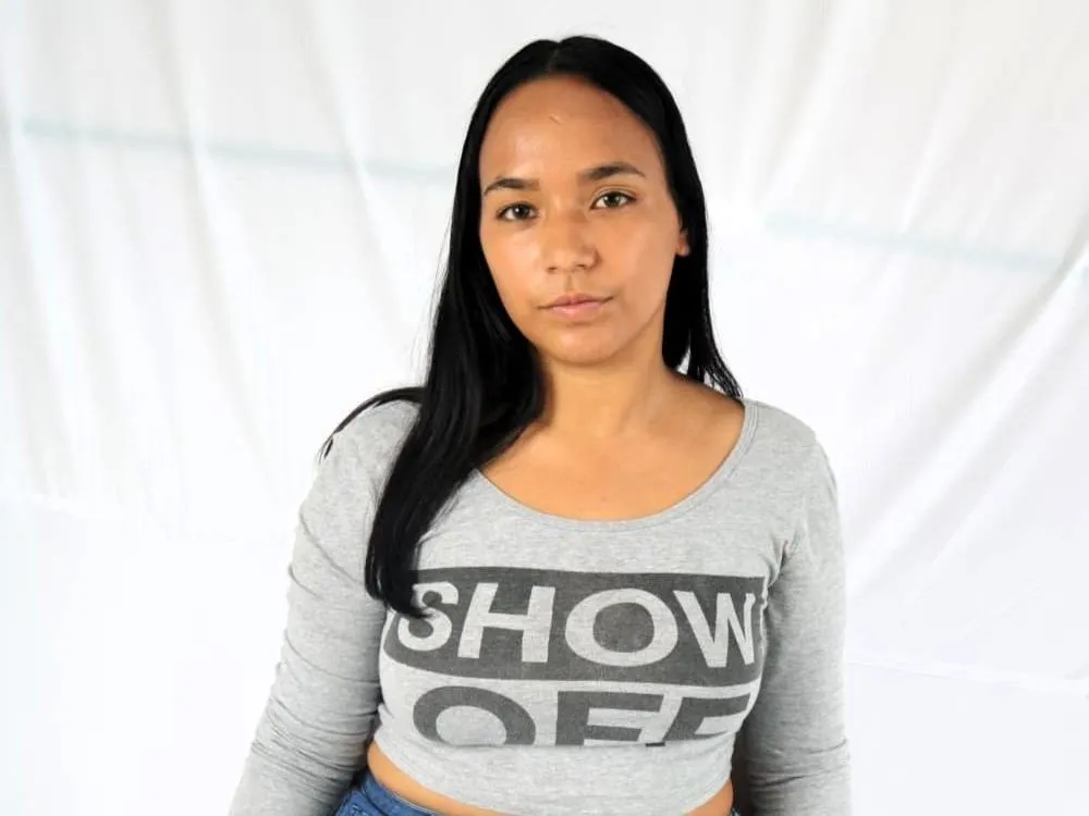 Imagen de perfil de modelo de cámara web de alysondancesj